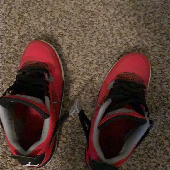 Jordan 4 toro bravos - Picture 4 of 4